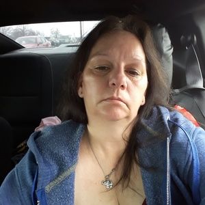 Meet your Posher, Pamela